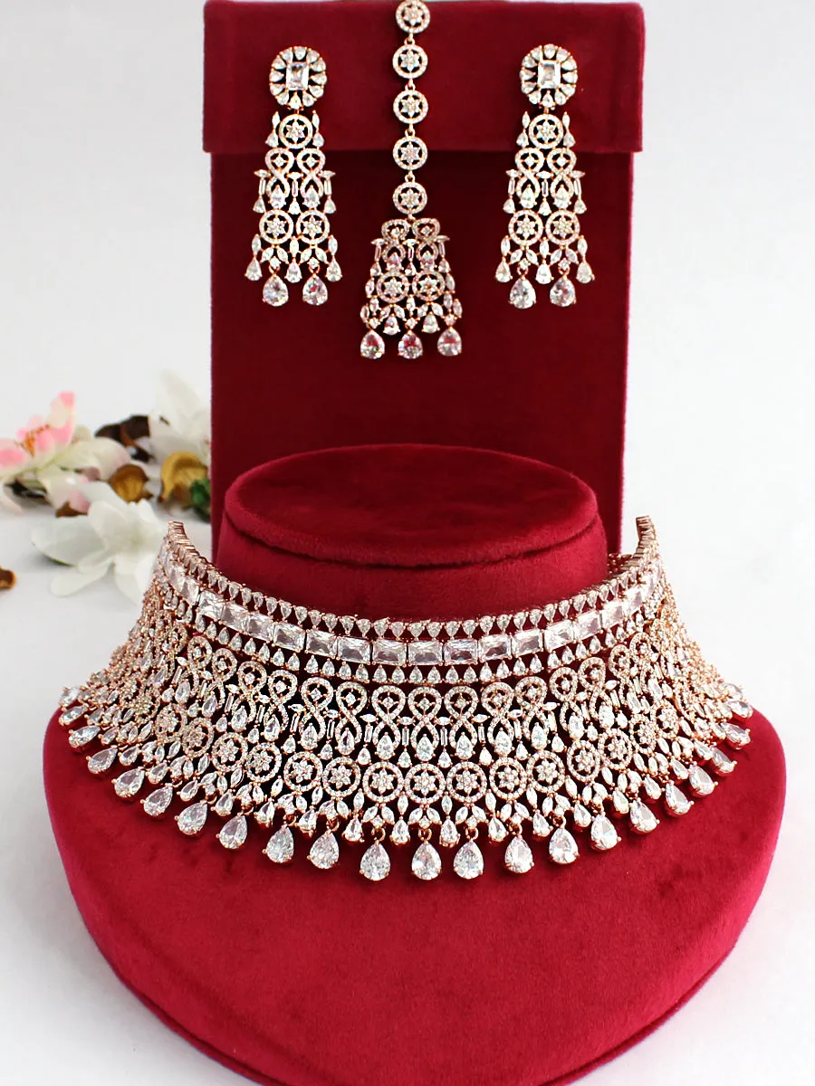 Ahira Necklace Set